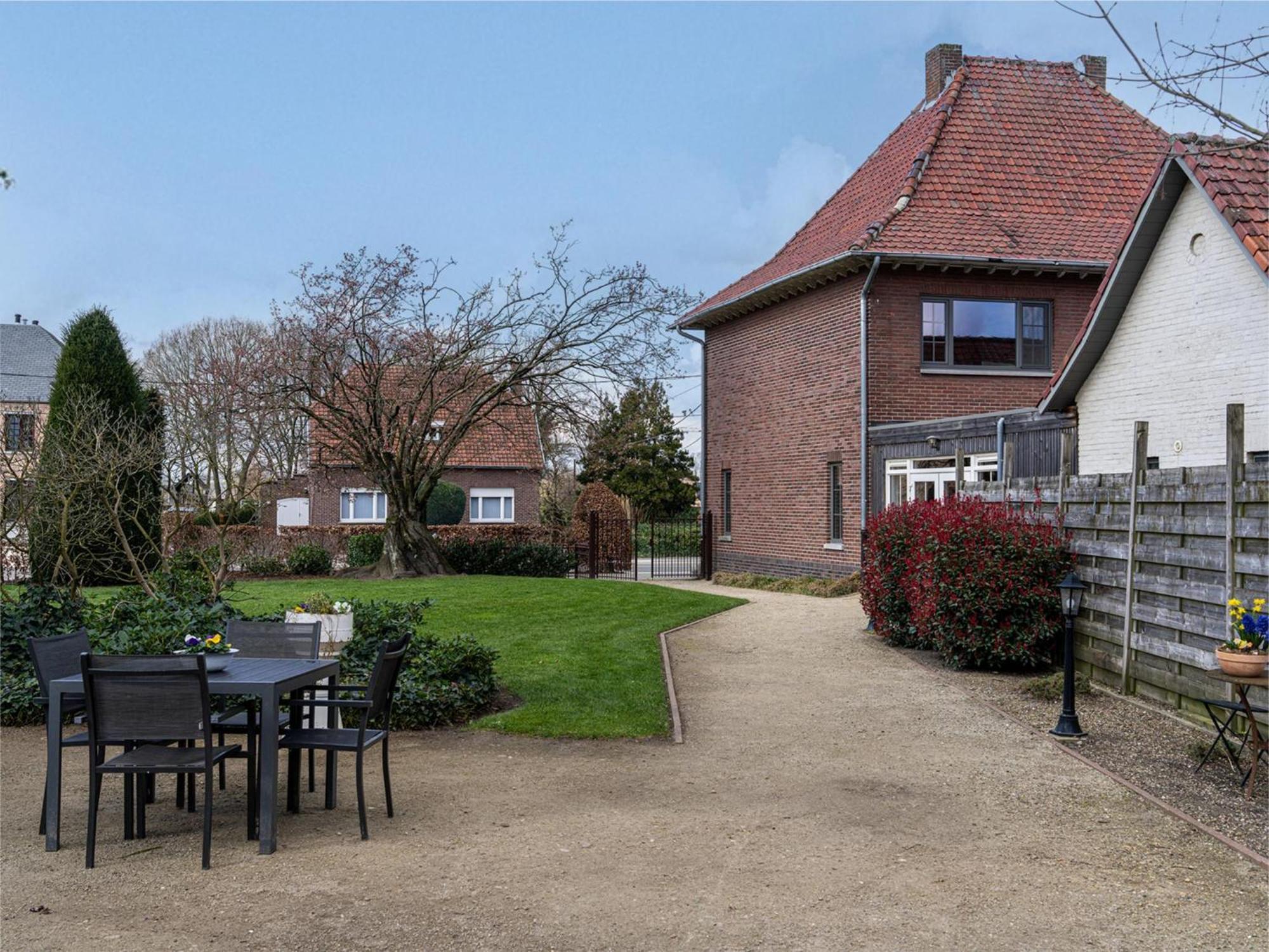 Het Bruegelhof Villa เปียร์ ภายนอก รูปภาพ
